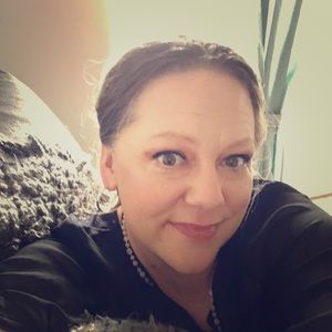 Meet your Posher, Traci